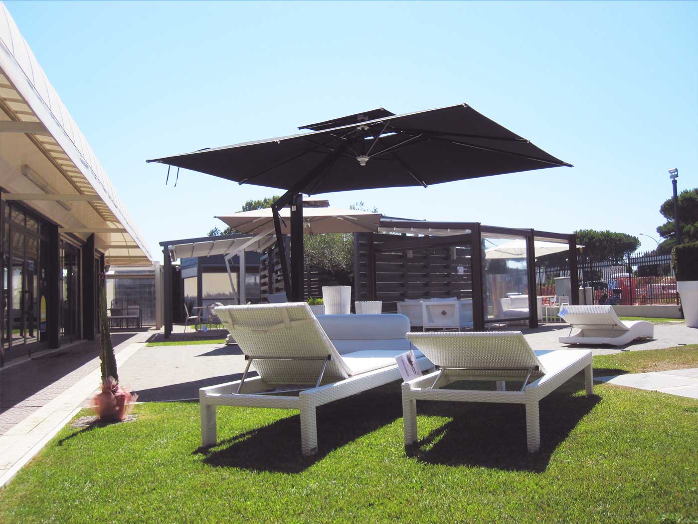 Matera Arredi: Tende da sole a Roma - Pergotenda Roma - Arredamento img10