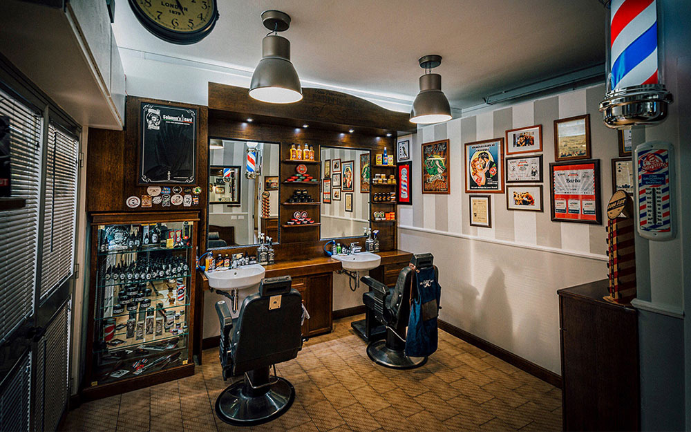 Wood Design - Arredamento per Barber Shop img3